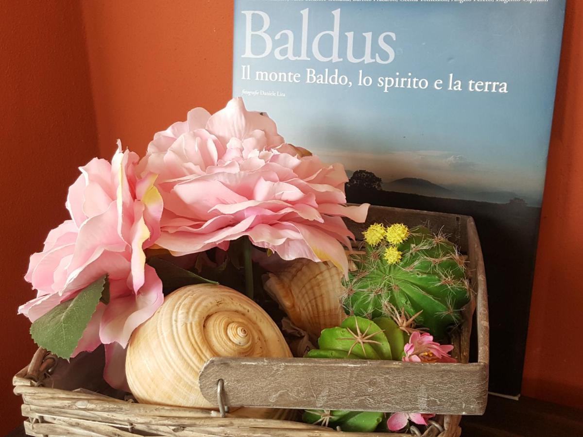 B&B Poggio Caiar Caprino Veronese Buitenkant foto