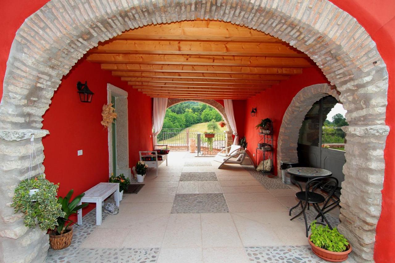 B&B Poggio Caiar Caprino Veronese Buitenkant foto